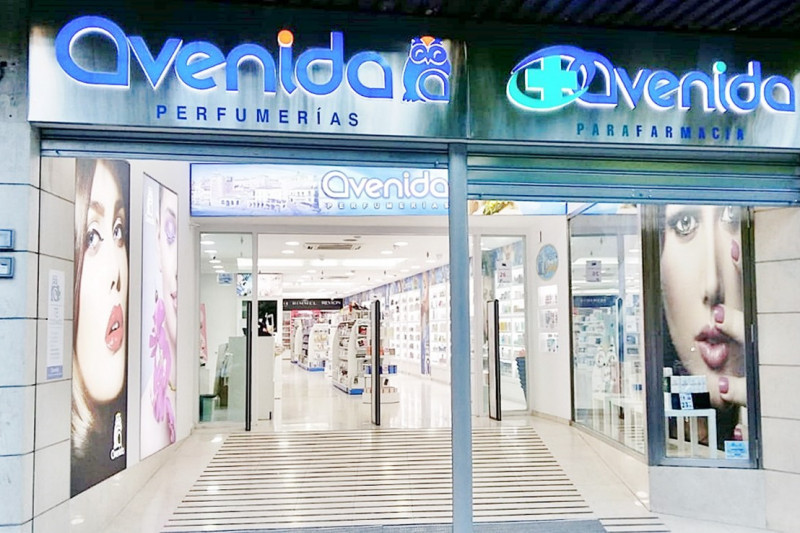 Perfumerias avenida ca ceres  avdaespan a23 27532