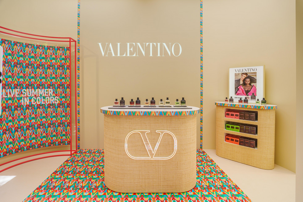 VALENTINO POP UP ADRI  DSC07504